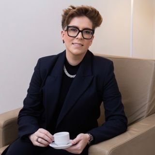Dra. Carolina Torres