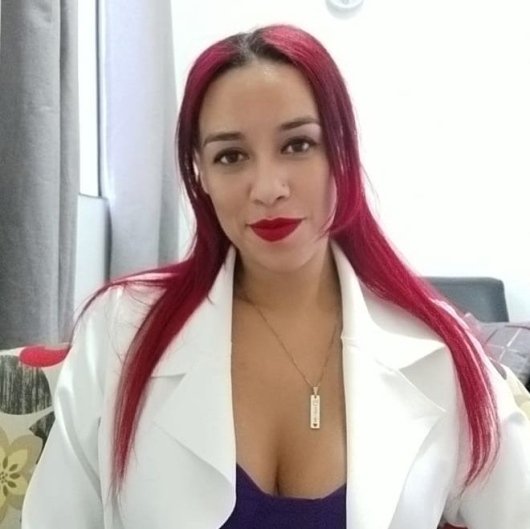 Danielle Souza Prado de Castro