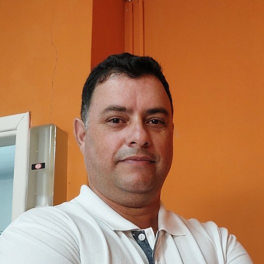 Dr. Newton Delgado