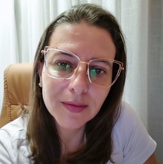 Aliny Bertolini Fernandes