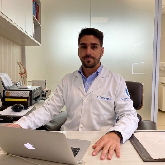 Dr. Carlos Mattar