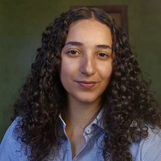 Lívia Coxir
