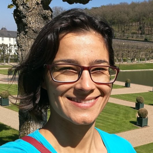 Dra. Fernanda Varela