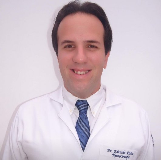 Dr. Eduardo Vieira