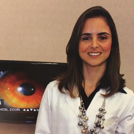 Dra. Ana Carolina Faria Chaves Sotto Maior