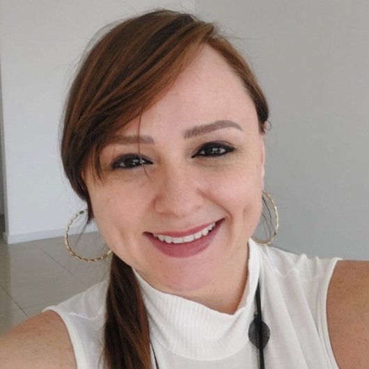 Dra. Leticia Maria Constantino Prada