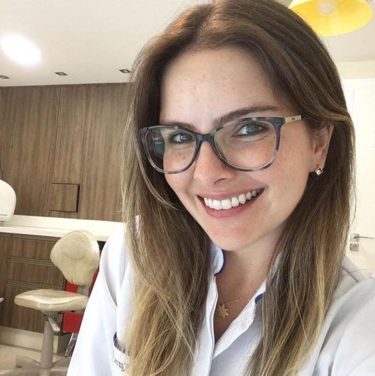 Dra. Karen Zanchet