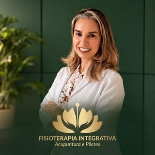 Dra. Adriana Souza Brasil