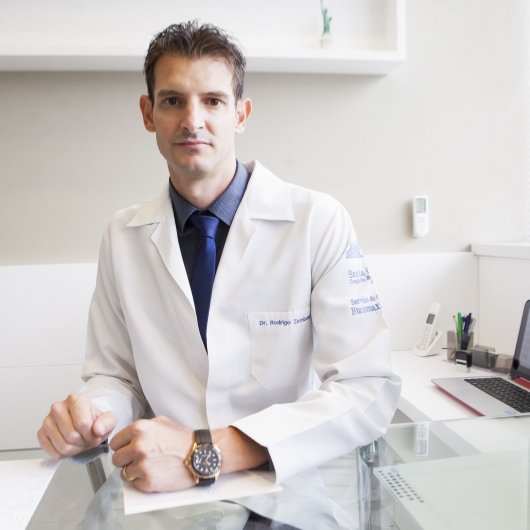 Dr. Rodrigo Andrighetti Zamboni