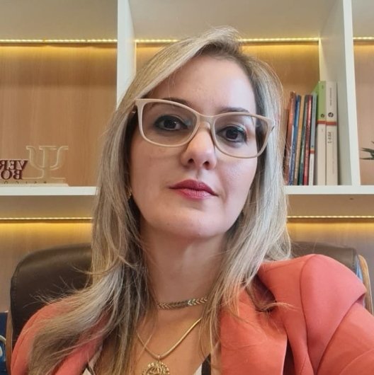 Dra. Verônica Barban Isaac Botelho