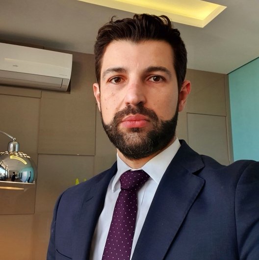 Dr. Rodrigo Santos Ascenço