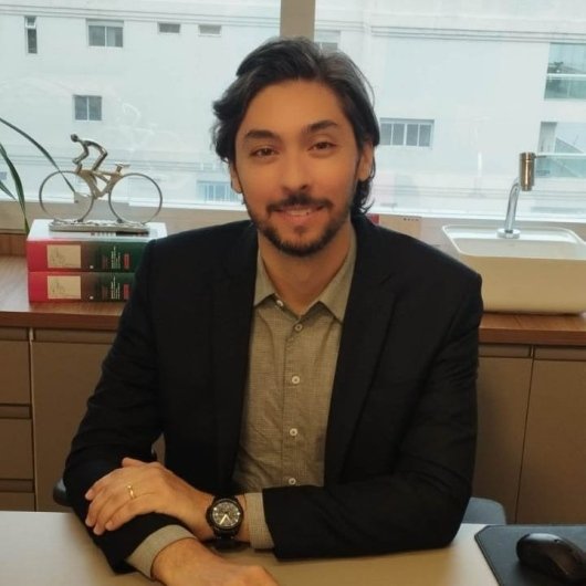 Dr. Leonardo dos Santos Coelho