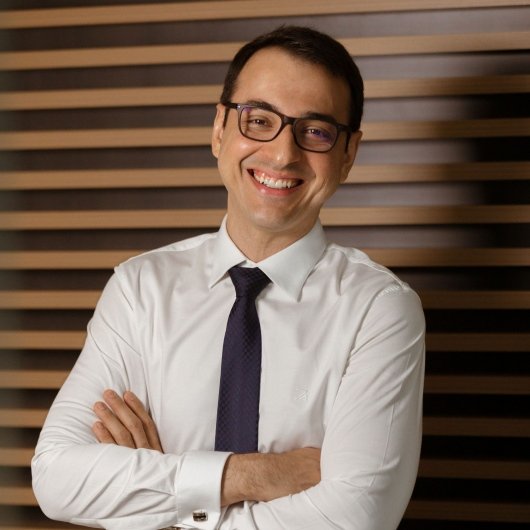 Dr. Eugênio Rocha Jr.