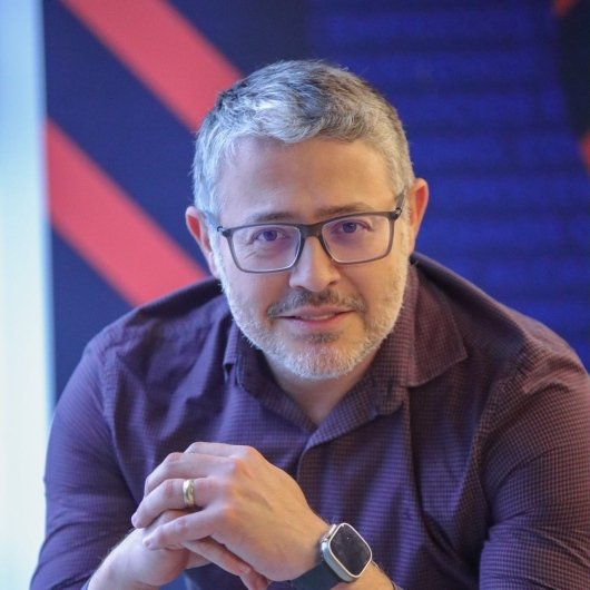 Dr. Guilherme Peixoto