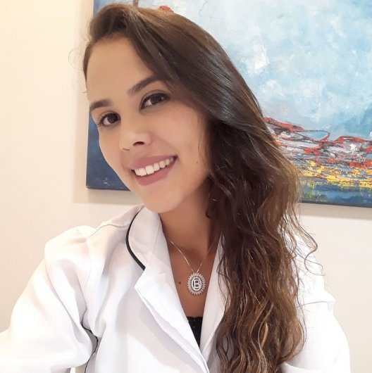 Bruna Gabriella Costa Schmitz Ferreira