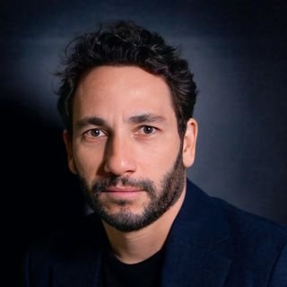 Dr. Raphael Vaccari