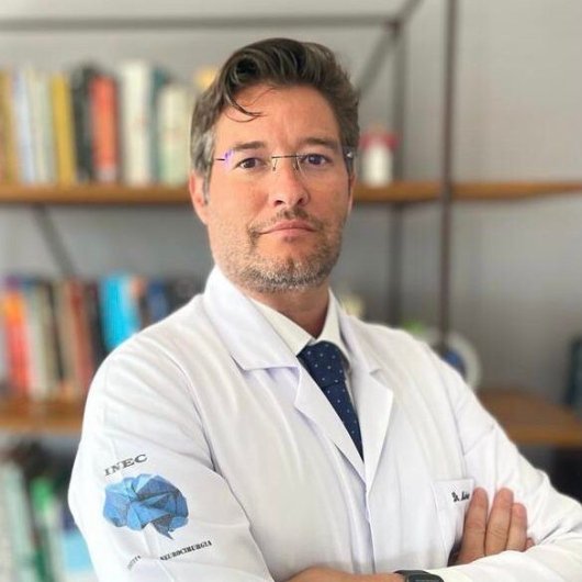 Dr. Mario Moraes Lima Neto
