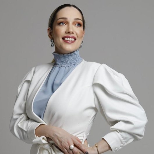 Dra. Giovana Viotto Cagnon