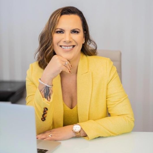 Simone Ayres Brandão