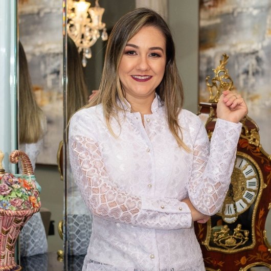Caroline Escobar