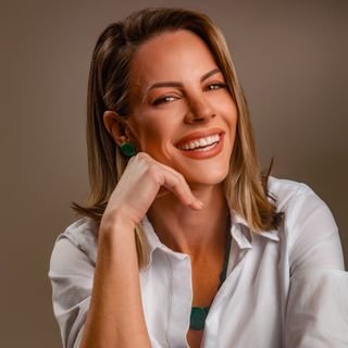 Dra. Karinna Filippi