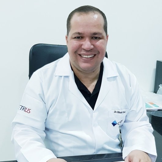 Dr. Claudio Roberto de Sousa Filho