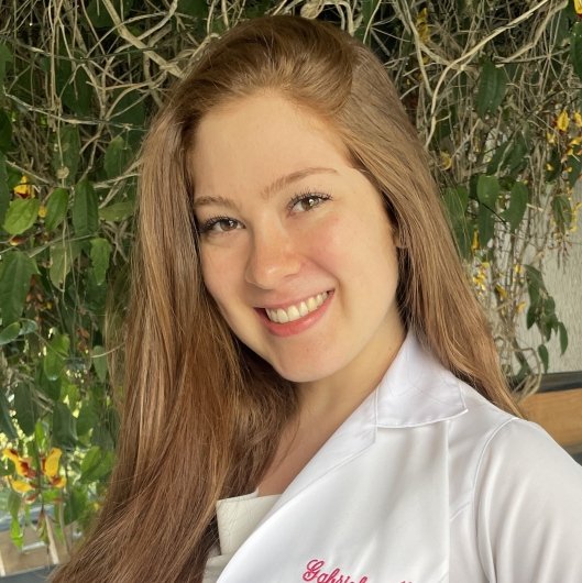 Gabriela Tozarini Mello