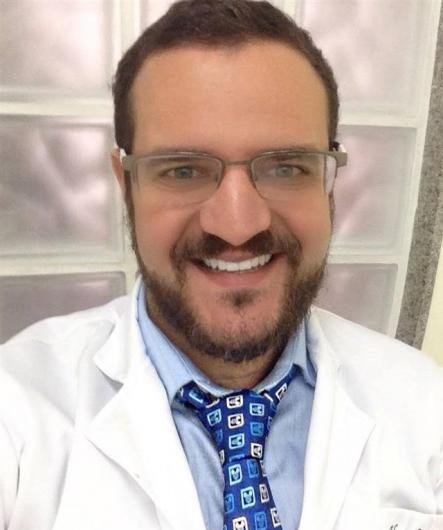 Dr. Alexandre Nicolau Pinto Galvão