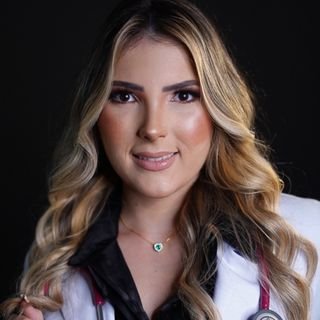 Dra. Ana Gabrielle Silva de Medeiros
