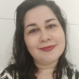 Dra. Aline Silva Moraes