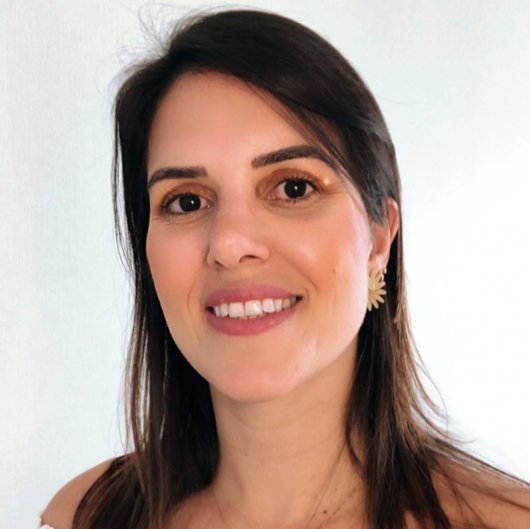 Dra. Maristela Queiroz