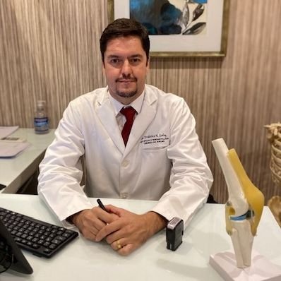 Dr. Frederico Naves Godoi