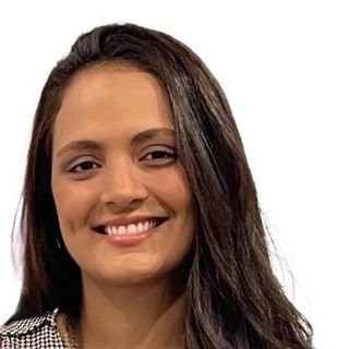 Dra. Renata Germini Silva