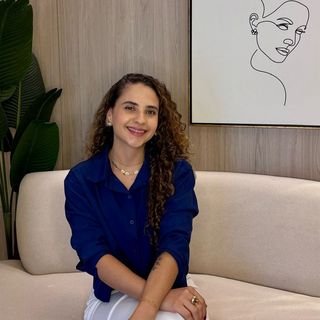 Dra. Fernanda Anacleto