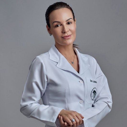Dra. Luciane Prado Silva Tavares