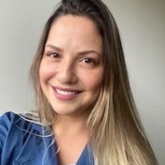 Dra. Amanda Degan
