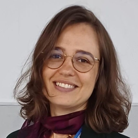 Prof. Bárbara Penteado Cabral