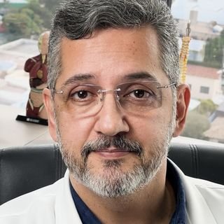 Dr. Vladmir Resende
