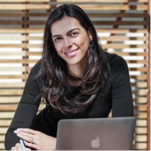 Dra. Camila Salgado