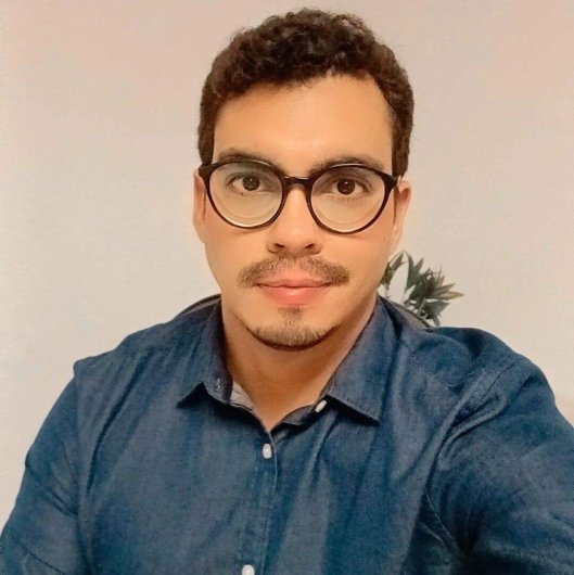 Adriano Freire