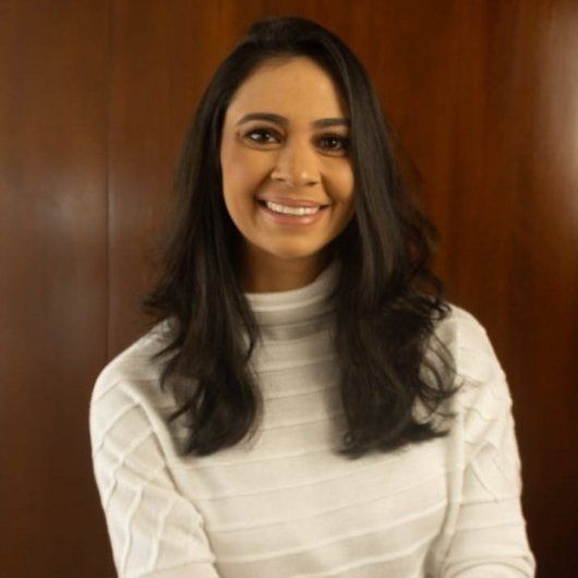 Dra. Samila Costa