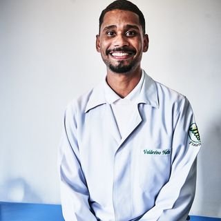 Dr. Valdevino Silva Arruda Neto