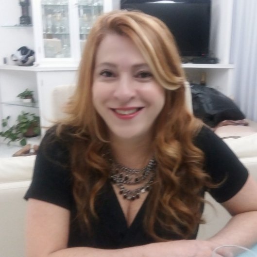 Paula Cruz de Freitas