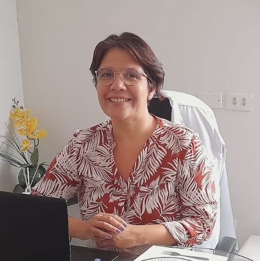 Dra. Lilian Bessa Michel