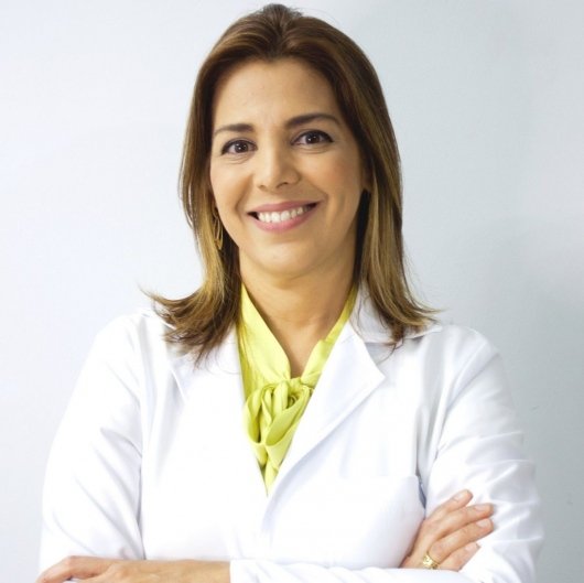 Dra. Debora Amaral