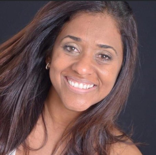 Dra. Andréa Rodrigues de Araújo Cabral