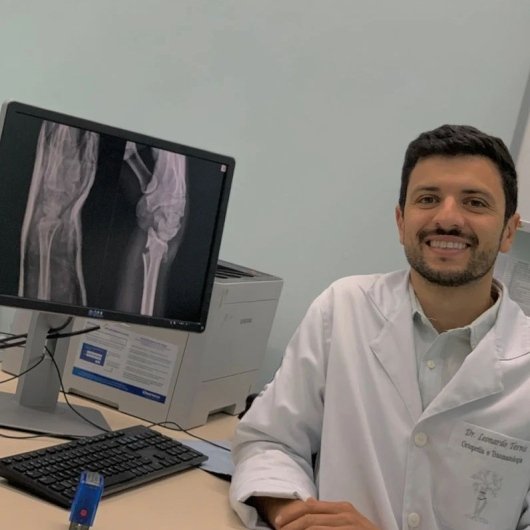 Dr. Leonardo Ternis Ferreira