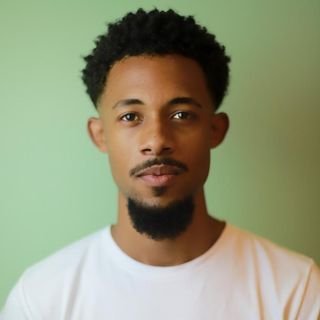 Yan Nogueira da Silva .
