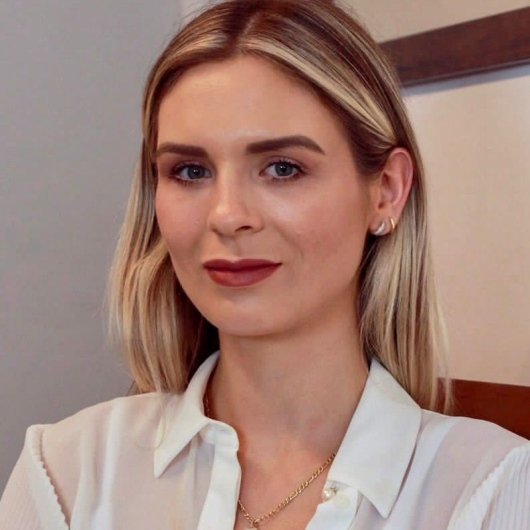 Dra. Letícia Plentz