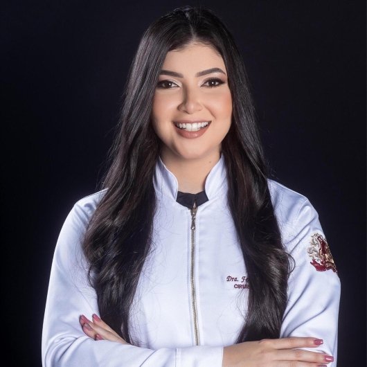 Dra. Fernanda Lorrayne Silva Moura